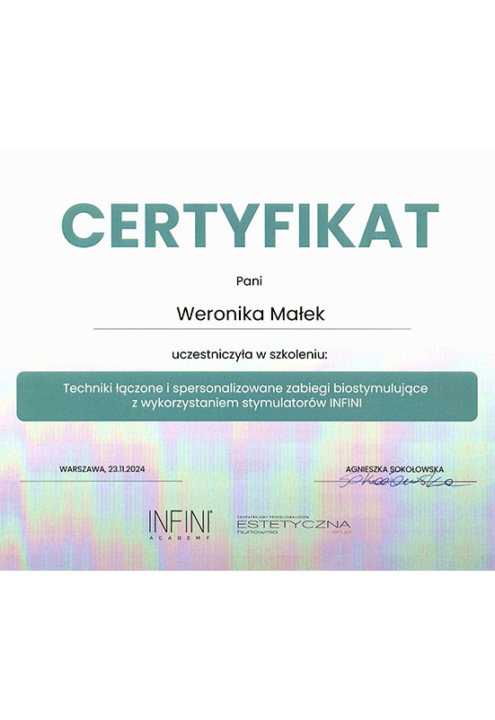 Weronika Małek – INFINI