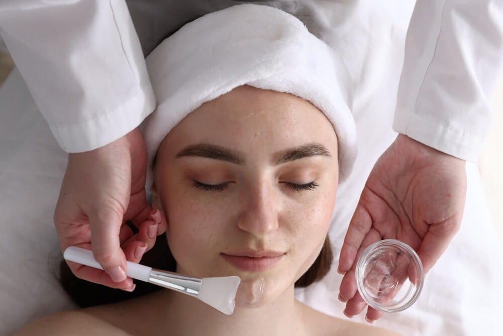 peeling chemiczny czy czyszczenie wodorowe